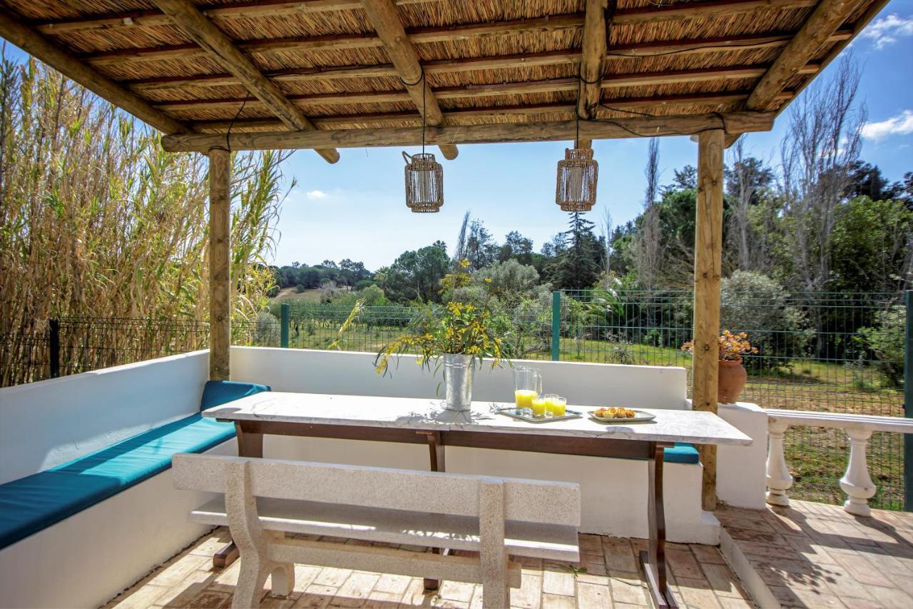 Villa Yvonne,Private Pool,Private Parking 1,7 Km From The Beatch Albufeira Bagian luar foto